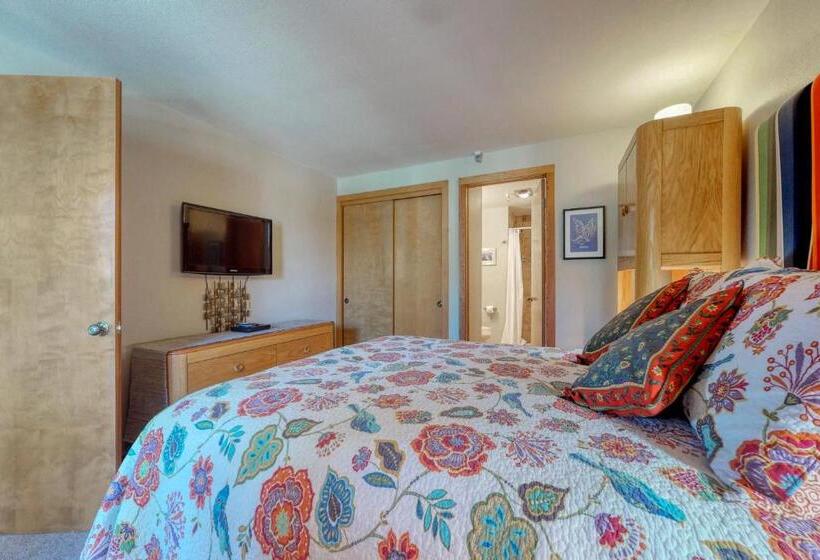 هتل La Bonte Townhomes Unit 304