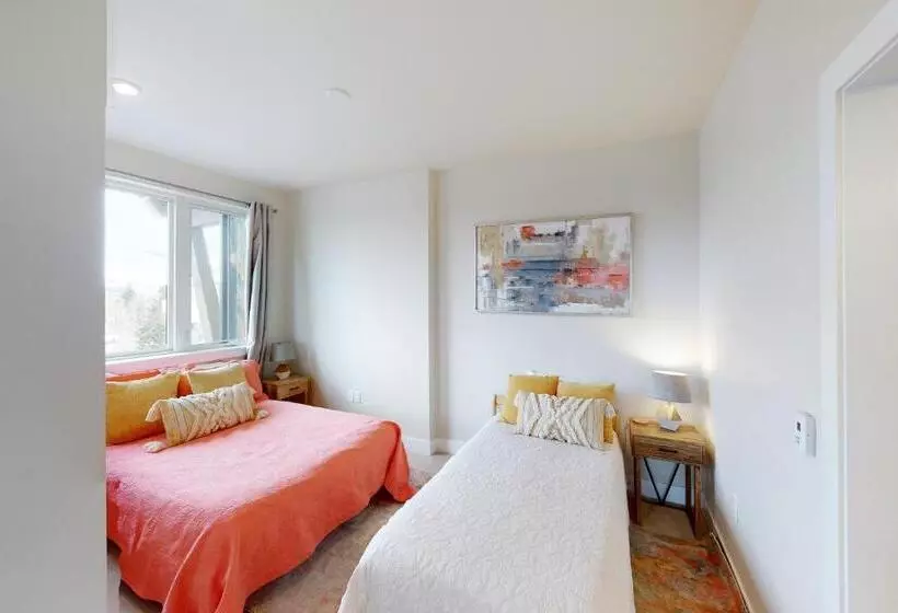ホテル La Bonte Townhomes Unit 304