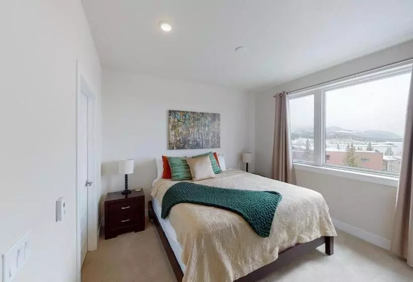 ホテル La Bonte Townhomes Unit 304