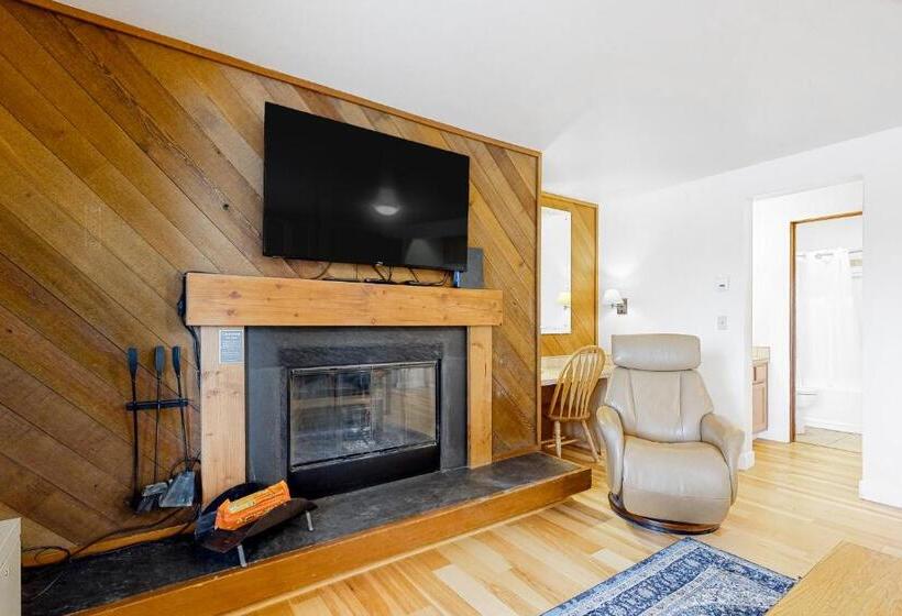 Szálloda Seventh Mountain Ii