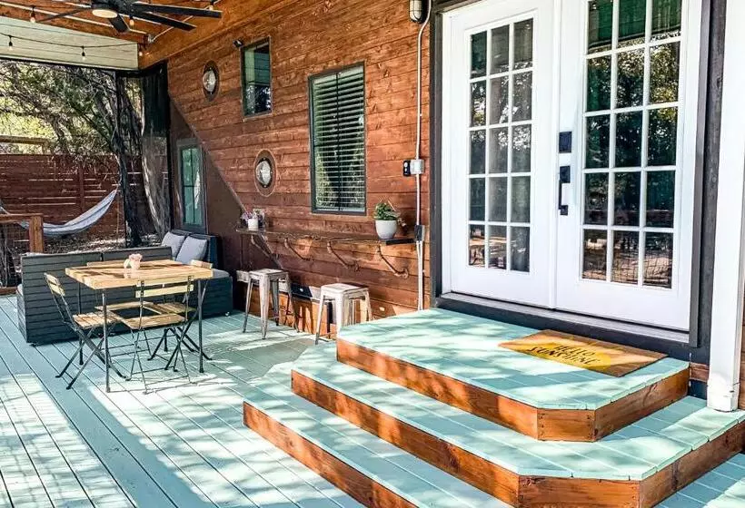 Hotelli Chimney Rock Tiny Home