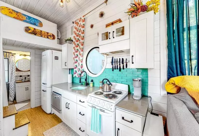 Hotelli Chimney Rock Tiny Home