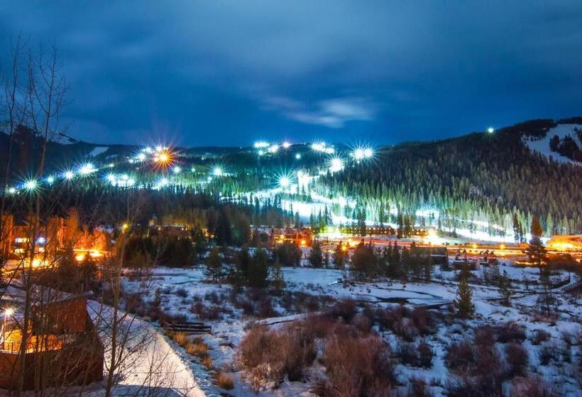 هتل Silvermill Lodge 8250