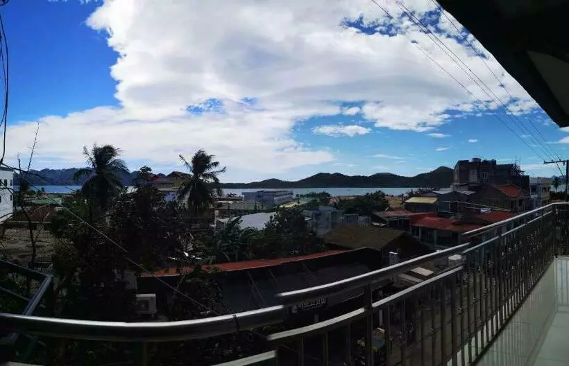 Bed and Breakfast Islanders Inn Coron