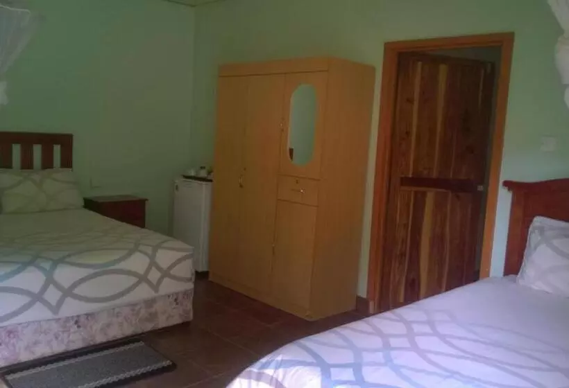 Gloria S Bed And Breakfast