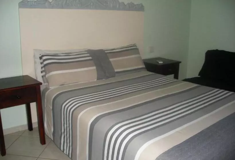 Gloria S Bed And Breakfast