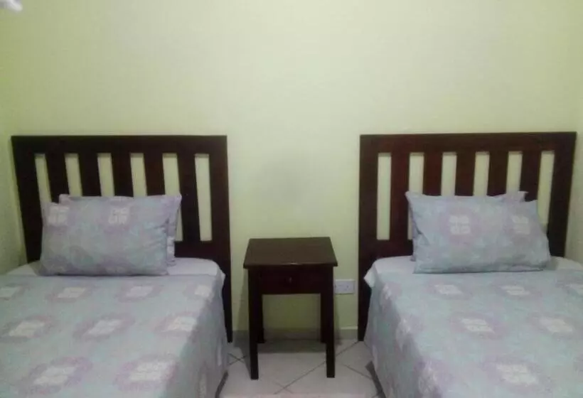 Gloria S Bed And Breakfast