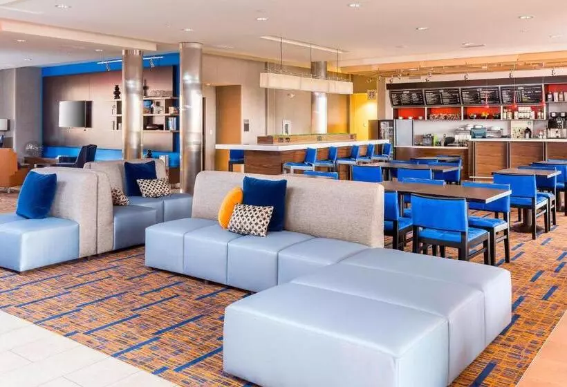 酒店 Courtyard By Marriott Bismarck North