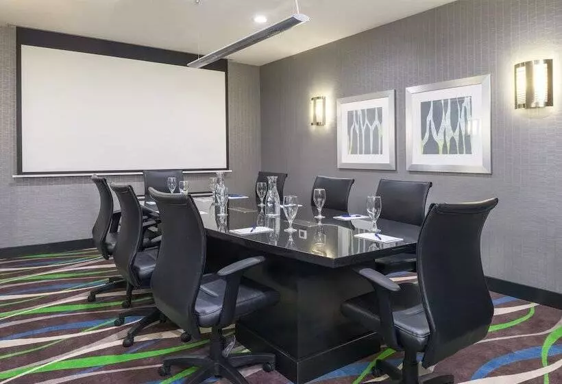 Hotel Holiday Inn Express And Suites Norman, An Ihg