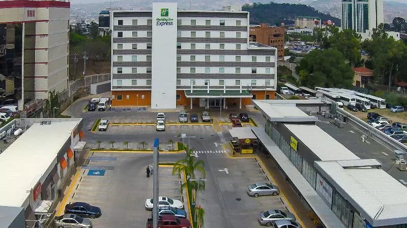 هتل Holiday Inn Express Tegucigalpa, An Ihg