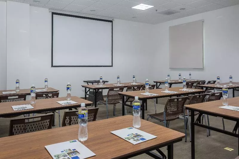 هتل Holiday Inn Express Tegucigalpa, An Ihg