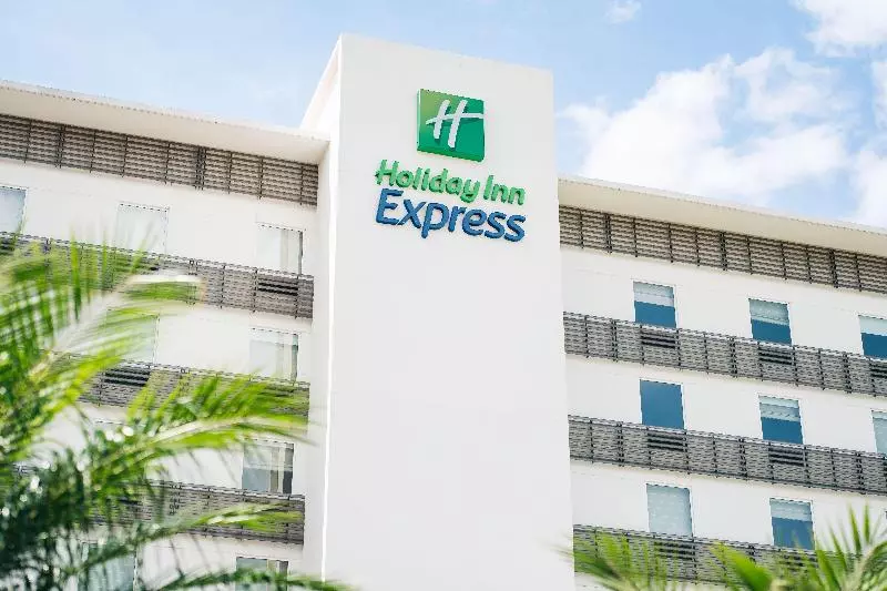 هتل Holiday Inn Express Tegucigalpa, An Ihg