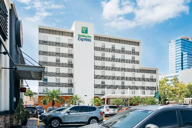 هتل Holiday Inn Express Tegucigalpa, An Ihg