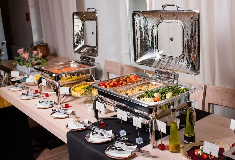 فندق Kavalier Boutique