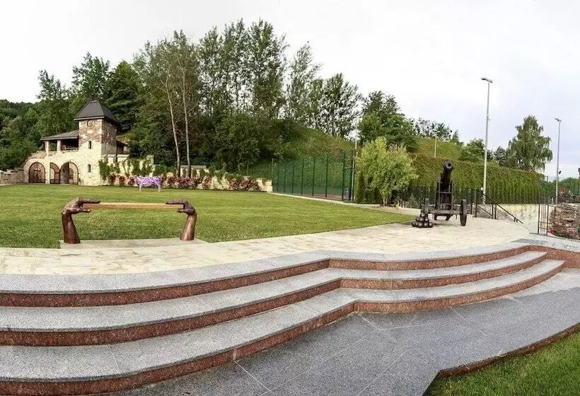 فندق Kavalier Boutique