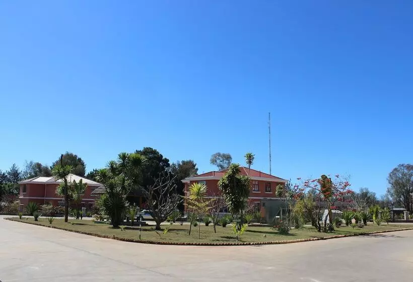 هتل Madagascar Golden Peacock