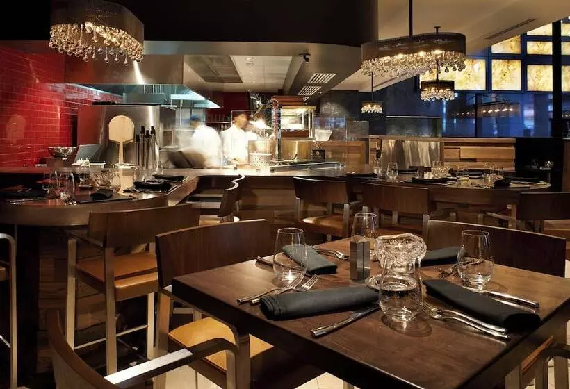 ホテル Metropolitan At The 9, Autograph Collection