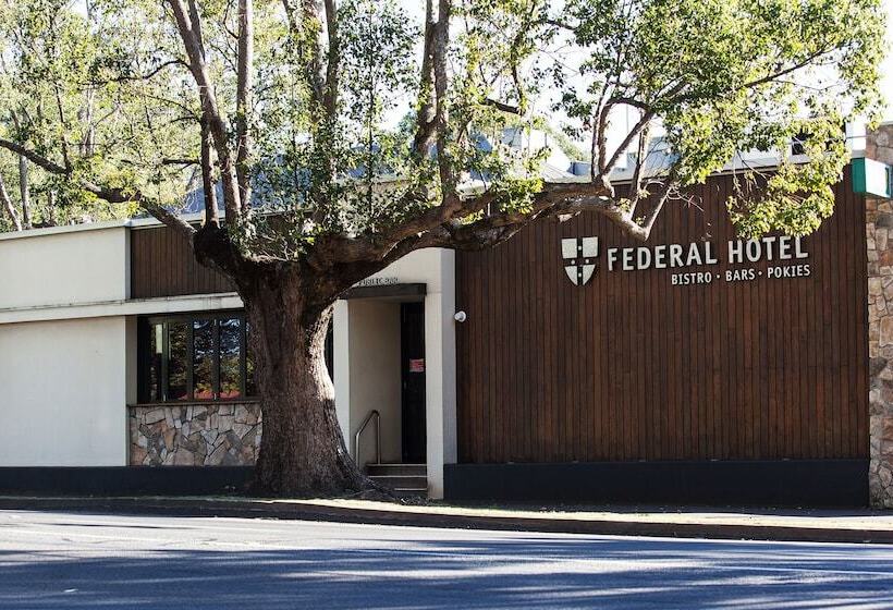 Nightcap At Federal Hotel Toowoomba