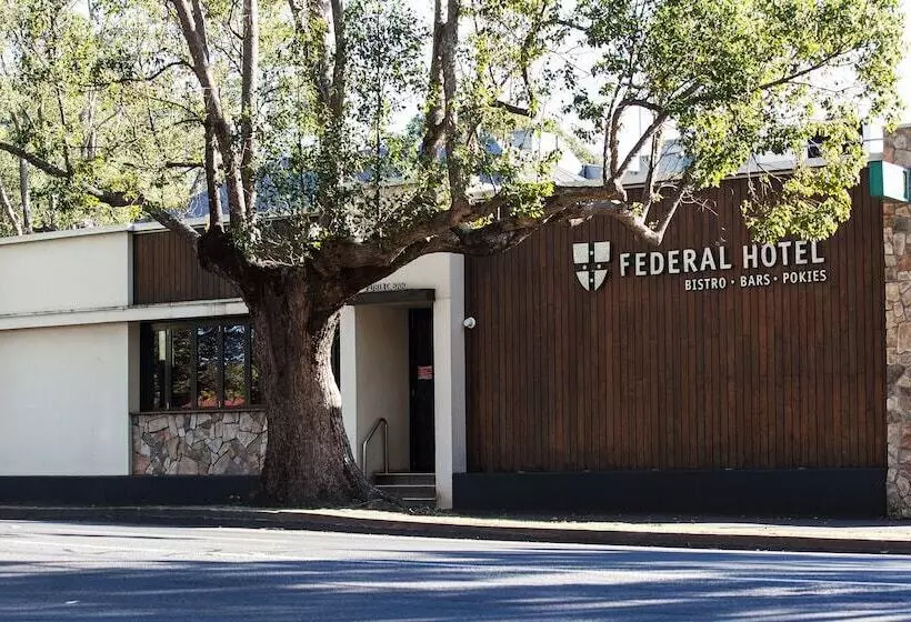 Nightcap At Federal Hotel Toowoomba