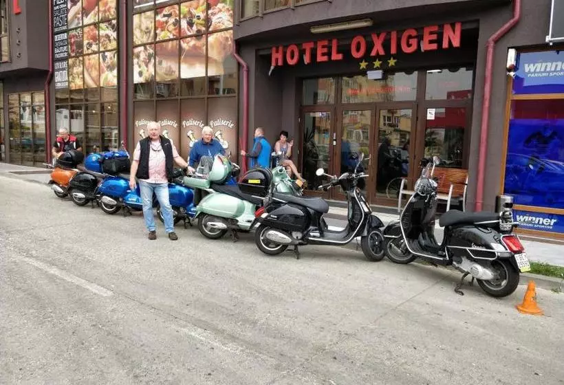 هتل Oxigen Petrosani