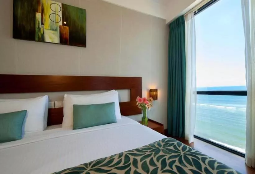 호텔 The Ocean Colombo