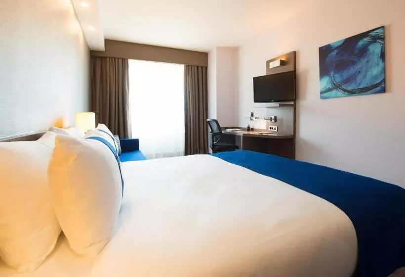 Liv City Hotels