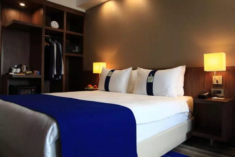 Liv City Hotels