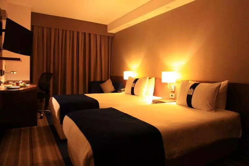 Liv City Hotels