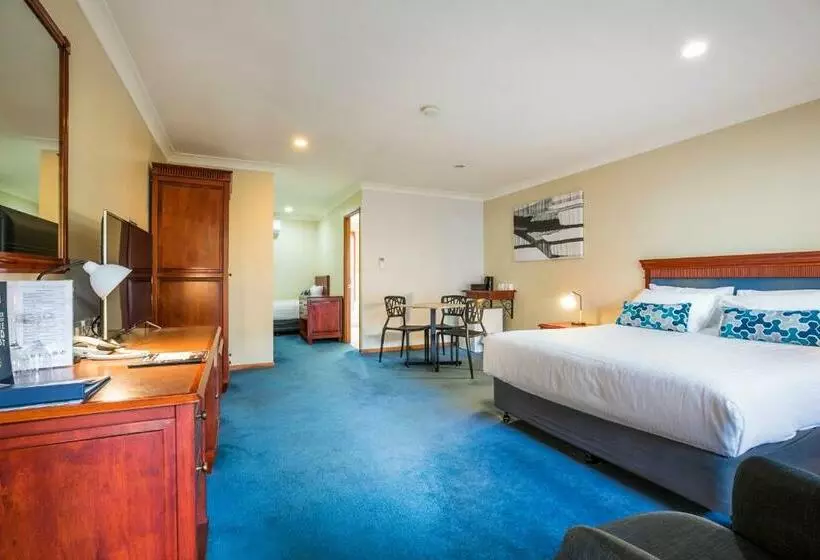 Nightcap At Federal Hotel Toowoomba