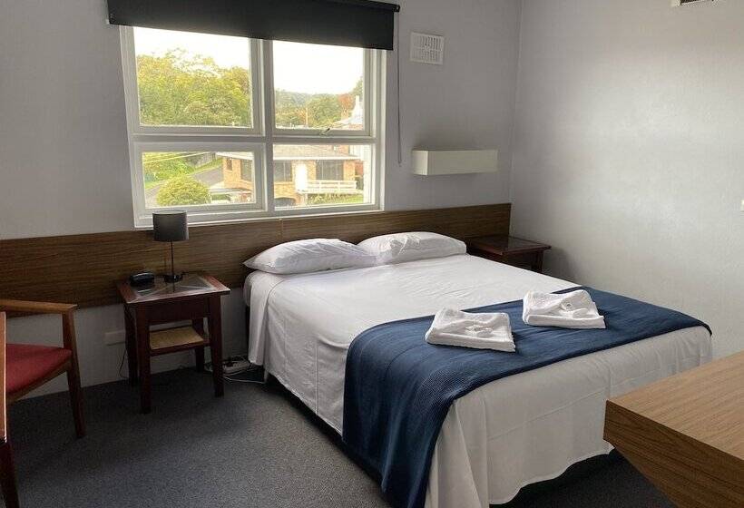 The Menai Hotel Motel