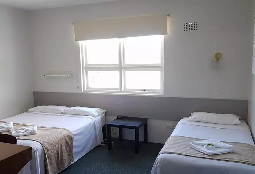 The Menai Hotel Motel