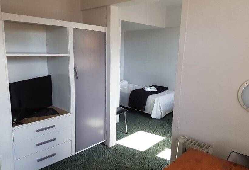 The Menai Hotel Motel