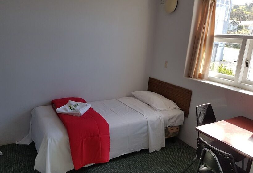 The Menai Hotel Motel