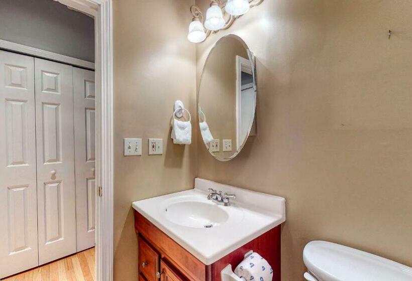 בית מלון כפרי Fall Line S209