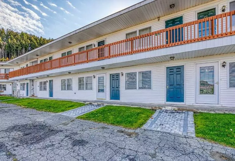 Hotelli Moosehead Condo Unit #5