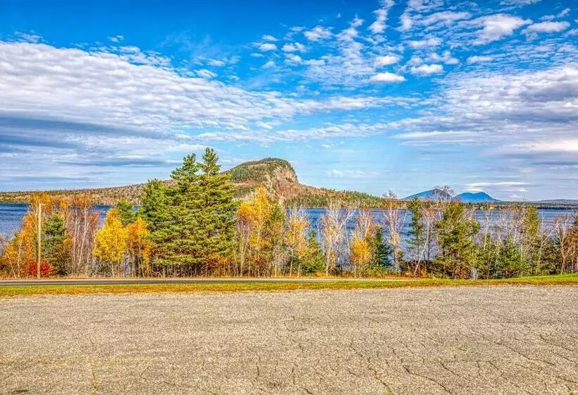 Hotelli Moosehead Condo Unit #5