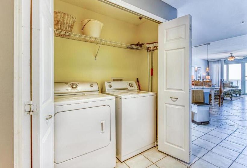 هتل Sterling Sands 809 Destin