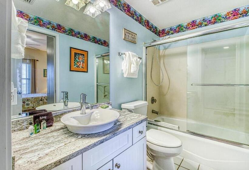 هتل Sterling Sands 809 Destin