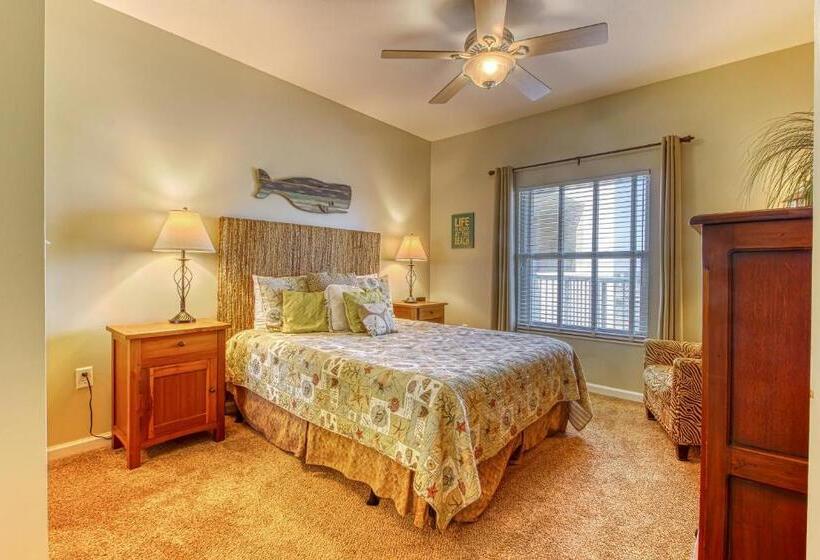 هتل Sterling Sands 809 Destin