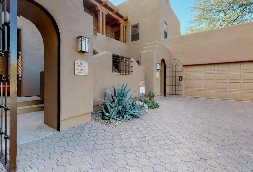 酒店 Village At Carefree