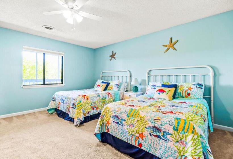 בית מלון כפרי Coastal Comforts