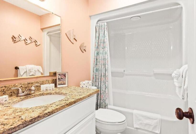 בית מלון כפרי Coastal Comforts