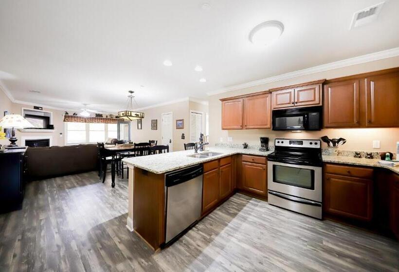 호텔 The Bears Den