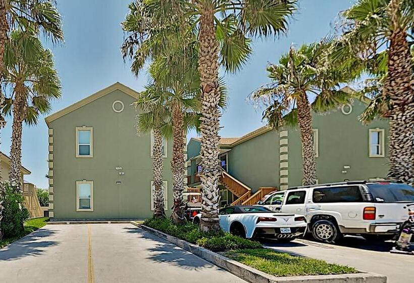 فندق The Waves #a1