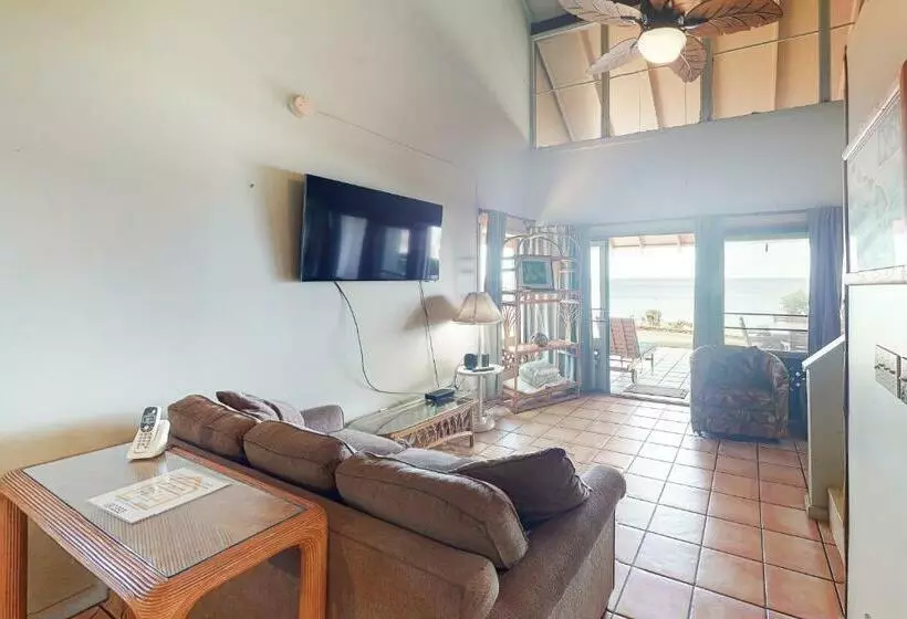 Hotelli Kepuhi Beach Cottage 2b