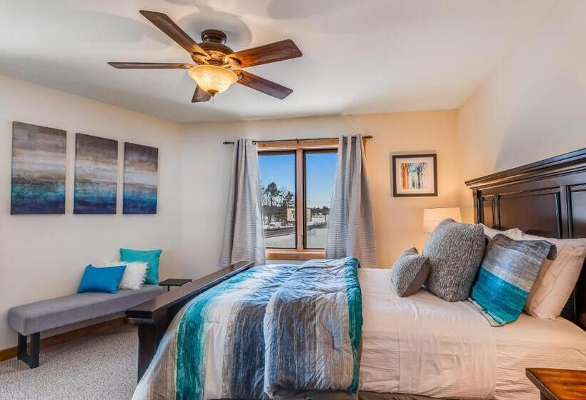 هتل Lake Minocqua Lakeview