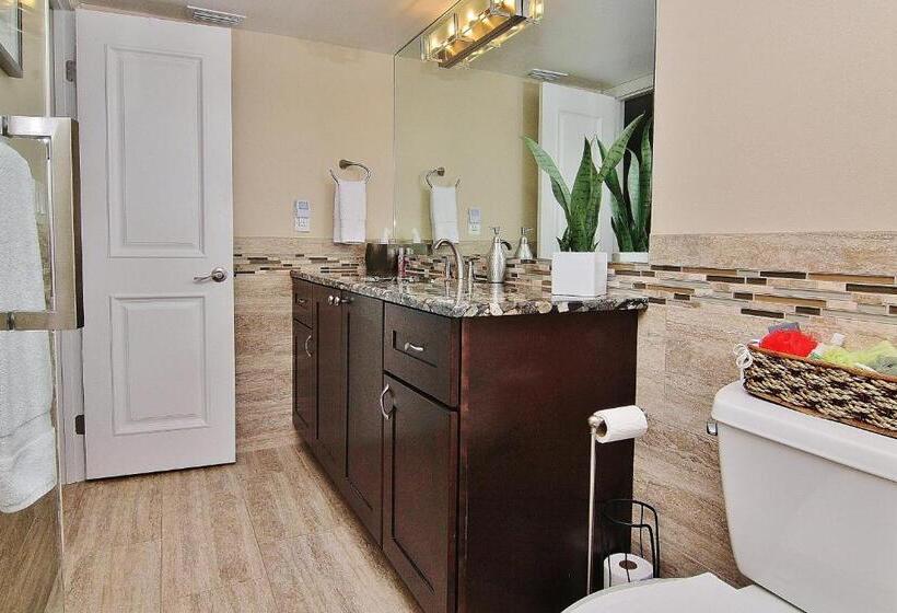 فندق Lighthouse Pointe 402