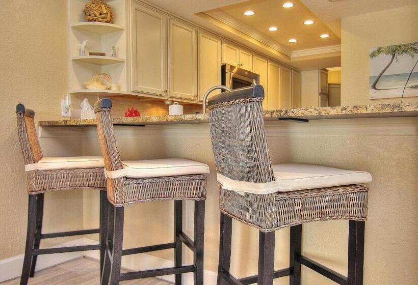 فندق Lighthouse Pointe 402