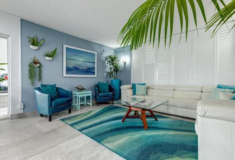 هتل Sandpiper Tower 606