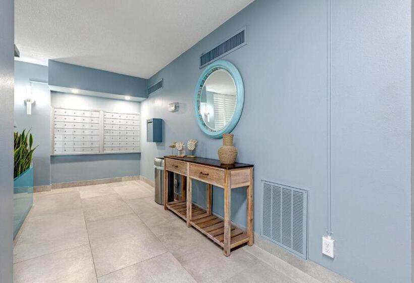 هتل Sandpiper Tower 606